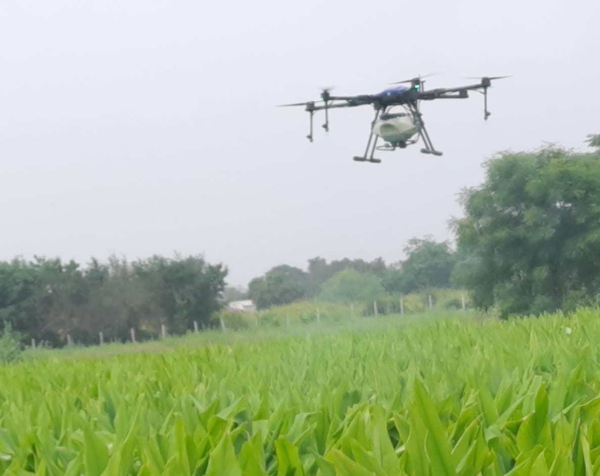 AGRI SPRAYING FIELD TASS