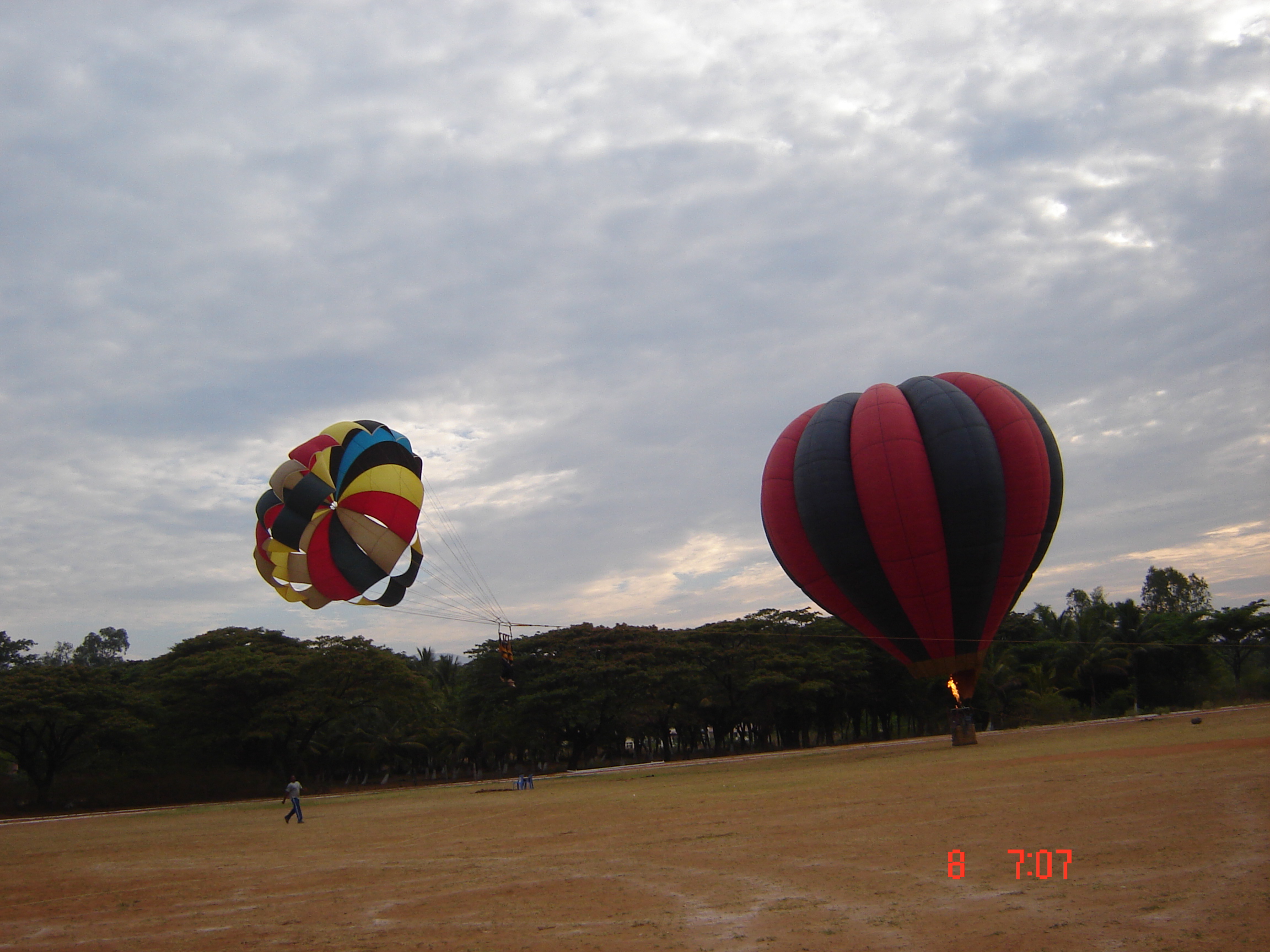 AERO MODELLING FLYING DEMO FOR SCHOOLS & COLLEGE