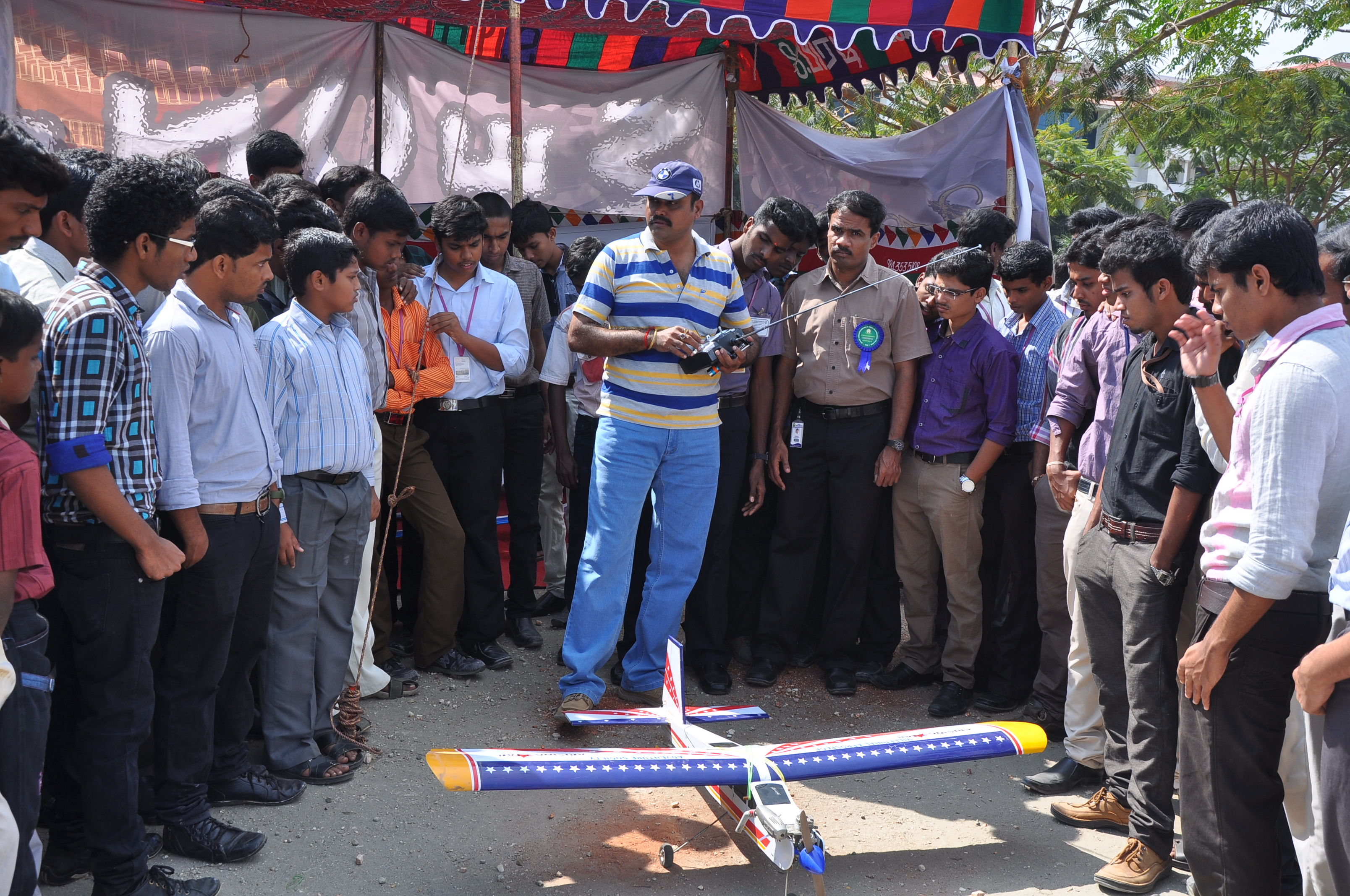 AERO MODELLING FLYING DEMO FOR SCHOOLS & COLLEGE
